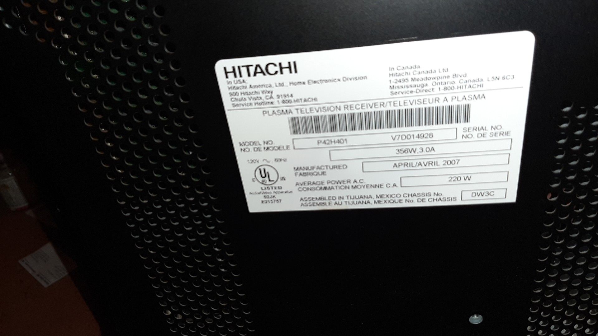 2012 model Hitachi 55in 375obo