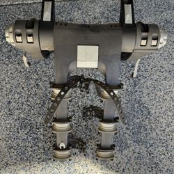 The Thule 9002PRO Raceway 3 Trunk Rack, 3 Bikes Trunk Rack