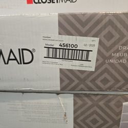 Closetmaid