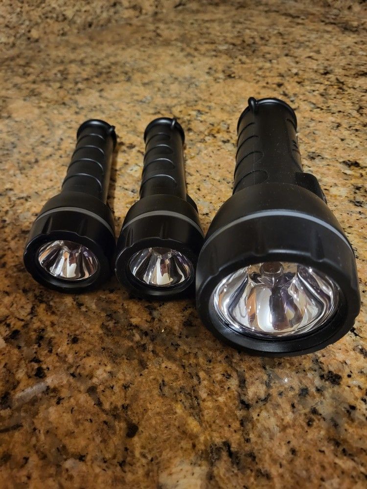 Flashlights 3 Piece Package