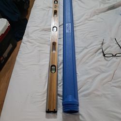 Mayes  48 " Laminated Hardwood Level With Case