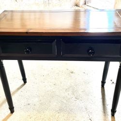 Table/desk