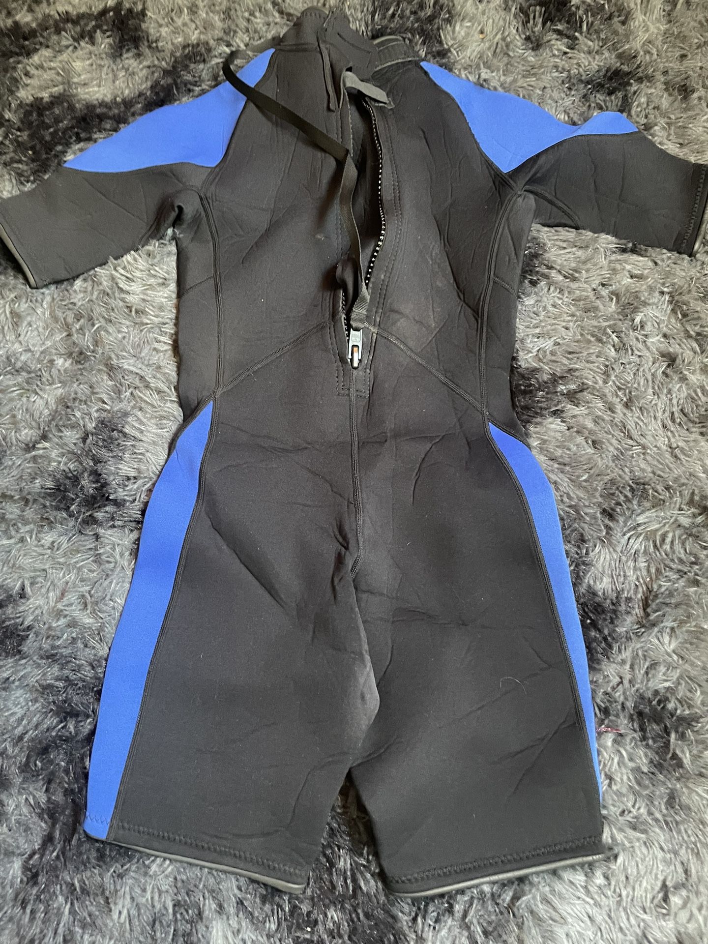Black/blue NEVIN Shortie Wetsuit Kids Medium