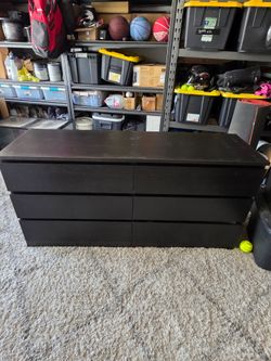 Ikea malm dressers