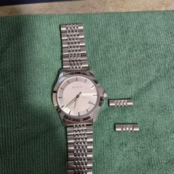 Gucci 126.4 Men Watch