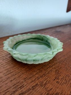 #1675, Green marbled slag glass .