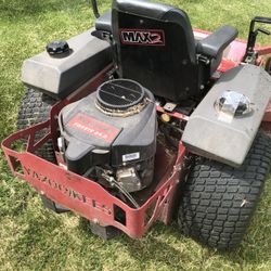 Zero Turn 54” Deck Yazoo Kees Kawasaki Motor