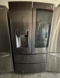 LG 4-Door French Door Fridge - Smart & Elegant