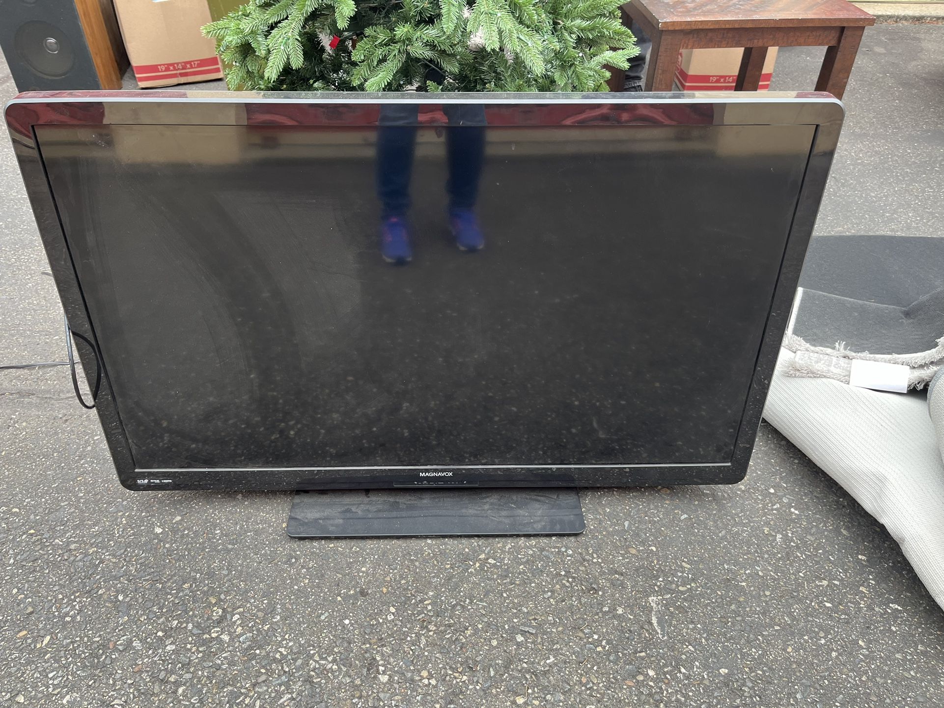 Nice tv 50 Inch
