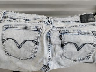 Skinny LEVI’S Low Rise , Demi Curve