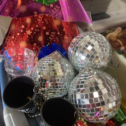 New Year Decorations