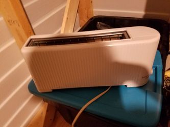 Farberware Toaster. 4 Slice