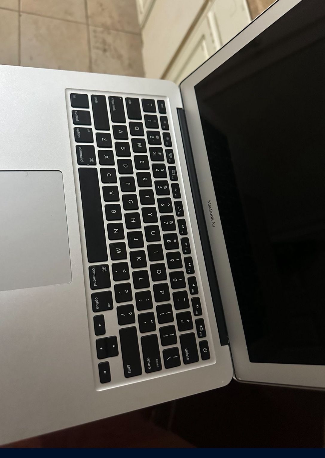 MacBook Air 13