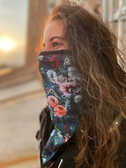 NEW Men's / Women's winter face masks. Multiple designs
