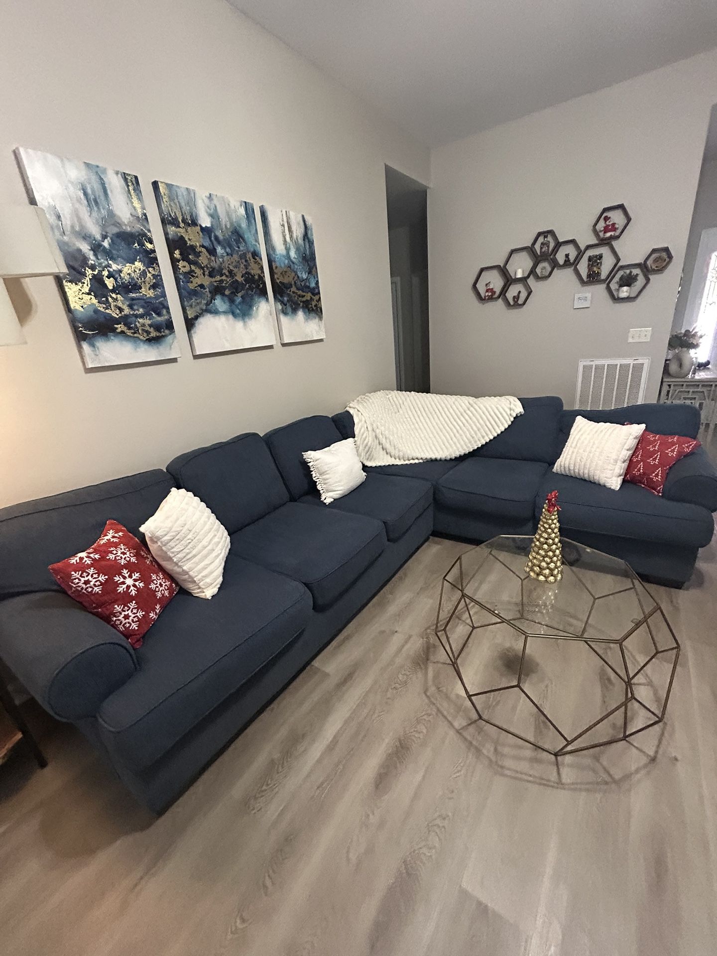 Blue 2 pc L shape sectional 🛻Delivery Available🛻