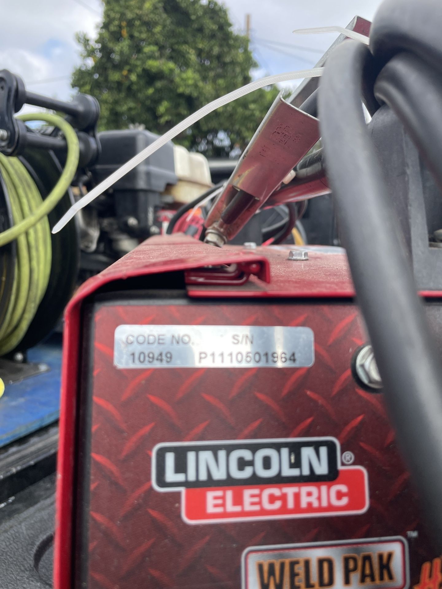 Lincoln Electric Weld-Pak HD 35-88 Amp Flux Core MIG Welder — Works Great!