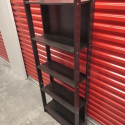 5 Shelve Book Case 25 Inches Wide X 65 Inches Tall $30
