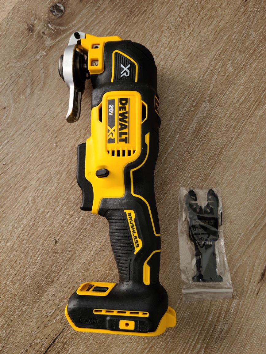 Dewalt 20v Multitool Brushless XR WITH 3 Speed Brand New Tool Only 