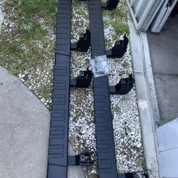 Chevy Colorado Side Steps 