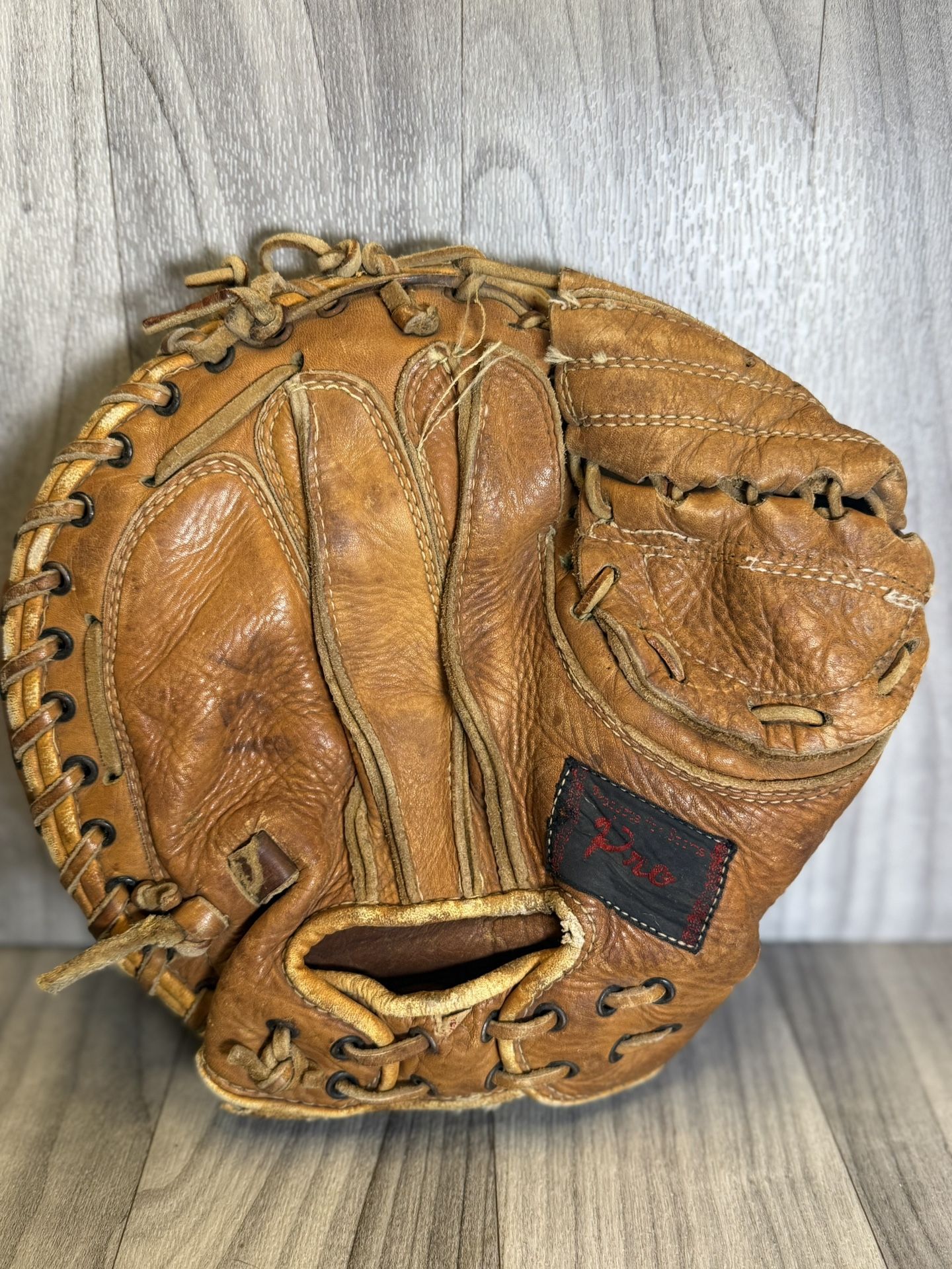 Vintage Professional Model Catcher's Mitt Baseball Glove Brown Leather Pro Model