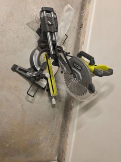 Ryobi 12-Inch Sliding Compound Miter Saw