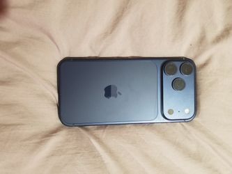 AT&T Iphone 17 pro max