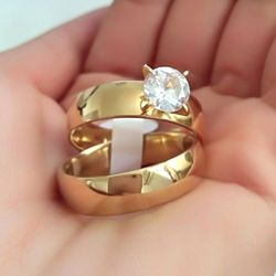 👁Engagement and wedding rings, 14k gold plating. On stainless steel, guaranteed # 7.8.9.10 and 11