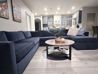 West Elm Sectional - Chaise Lounge w Storage