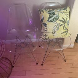 Set Of 2 Acrylic Clear Lucite Transparent Clear Dining Chairs 