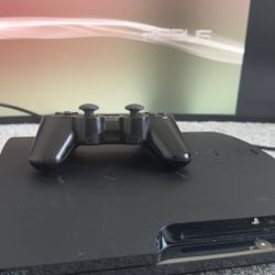 Modded PS3 With controller and Cords.