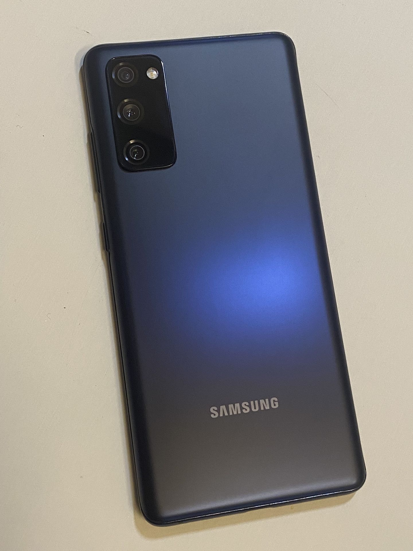 Galaxy  S20 FE Fully Unlocked 