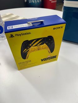 PS5 DualSense Marvel Wolverine Controller