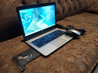 Laptop HP-14 ProBook 640 G2-core i5 go-od for stud-ents.