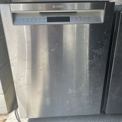 Bosh Dishwasher 
