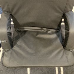 Fondgari Foldable Heated Stadium/Bleacher Seat (New)