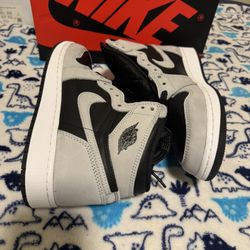 Jordan 1 Retro GS 6.5 Y