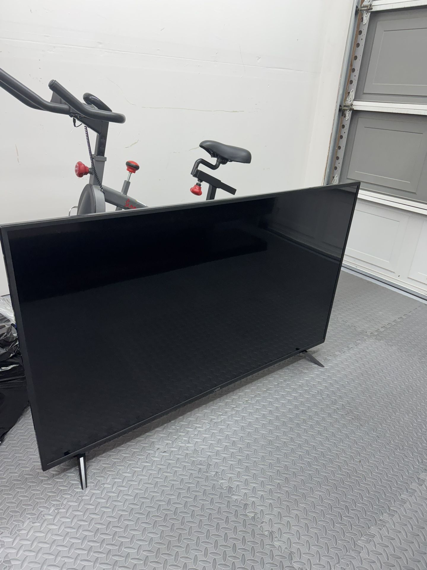 Vizio M-Series Quantum 58” 4K HDR Smart TV