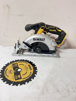 DEWALT 20V MAX Cordless Brushless 6-1/2 in. Sidewinder Style Circular Saw (Tool Only)