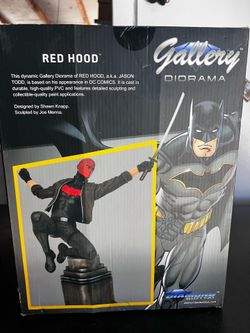 Figurines
