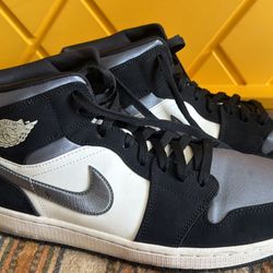Jordan 1 Mid