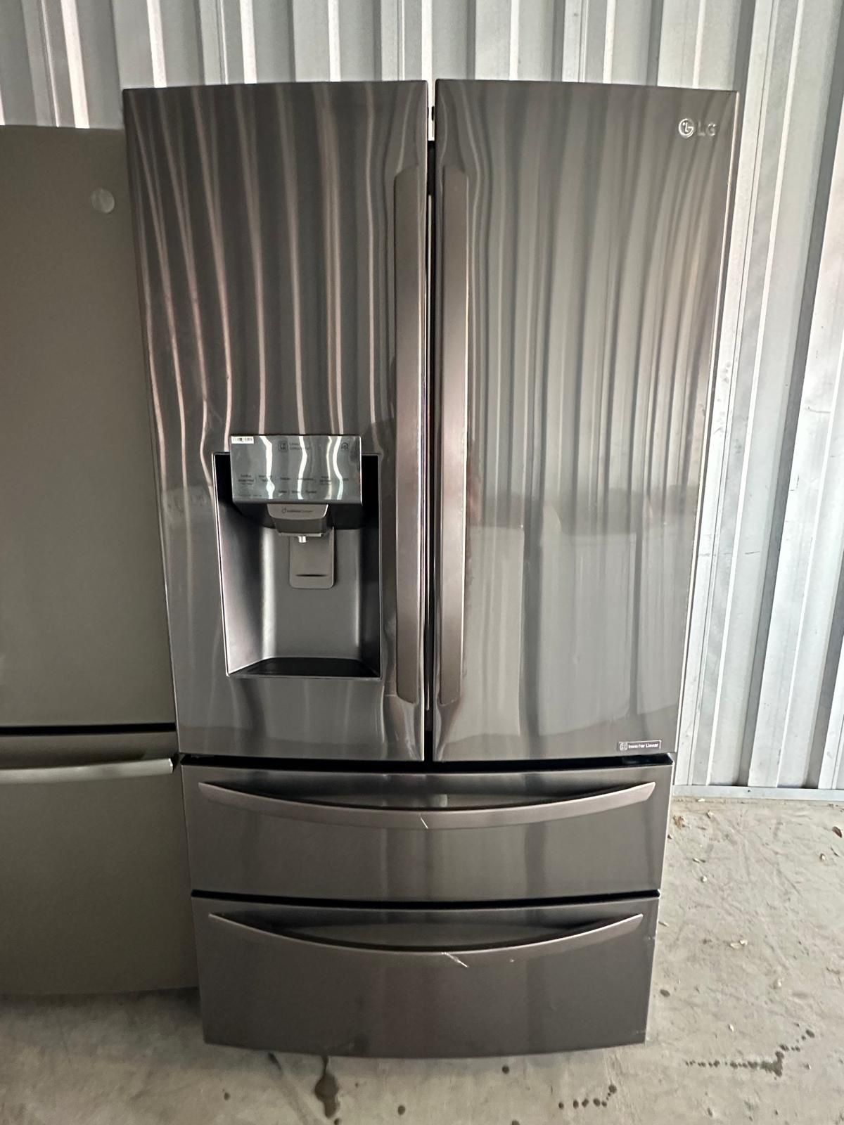 LG 4-door black stainless steel refrigerator for sale with 3 months warranty Price 850