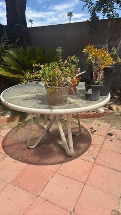 Patio table