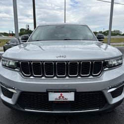 2022 Jeep Grand Cherokee 