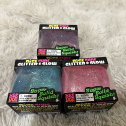 Needoh Nice Cube Glitter & Glow