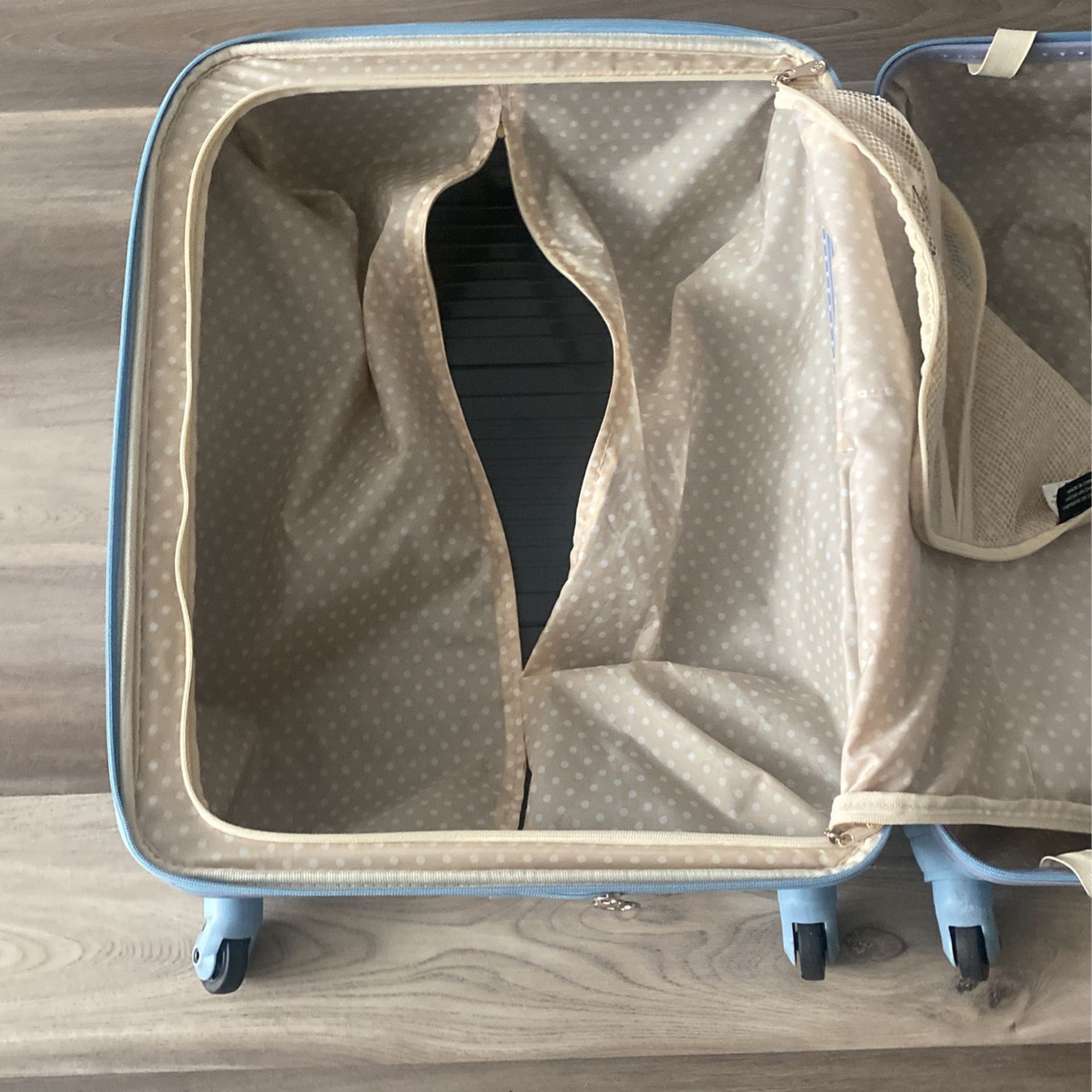 Women's Blue Timeless Hardside Spinner Suitcase