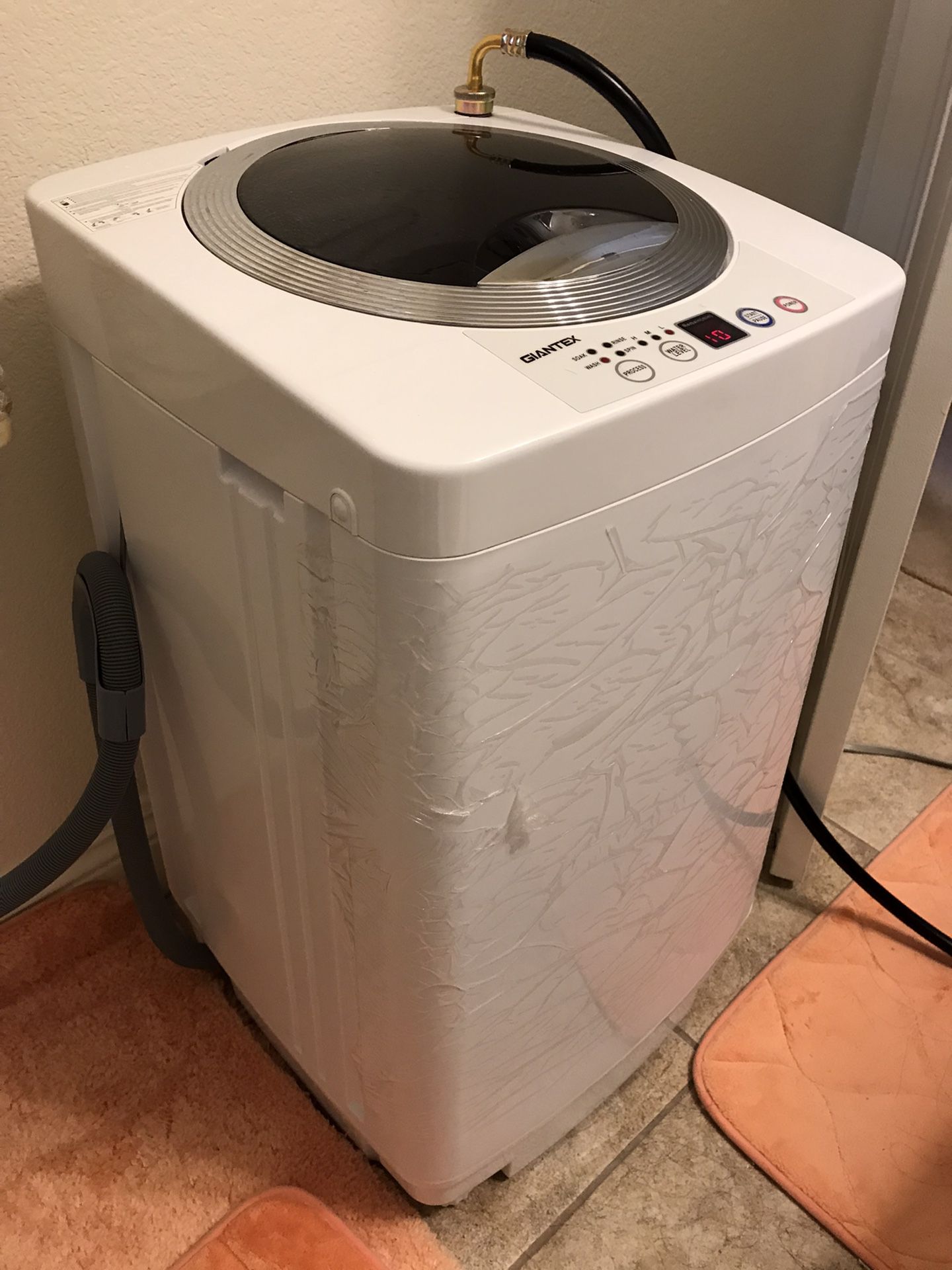 Washer fully auto electric operate - Good for small apartment or RV