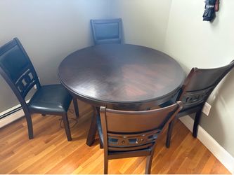 Dining Room Table with chairs