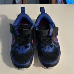 Boys Nike sneakers