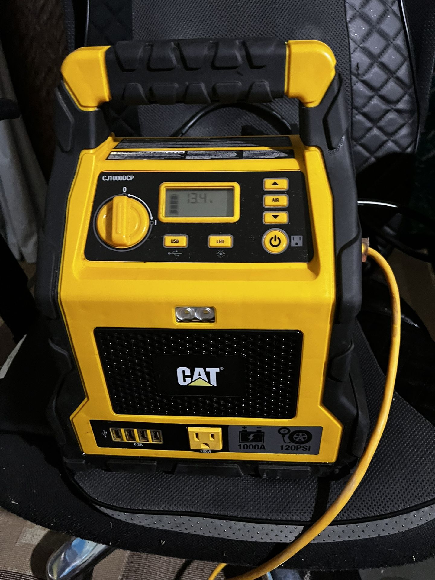 Cat Powers Portable Jum