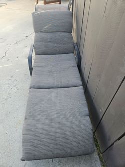 Lawn chair